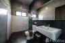 Hotel / Resort for rent in Si Phum, Chiang Mai