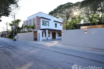 3 Bedroom Villa for sale in Pa Daet, Chiang Mai