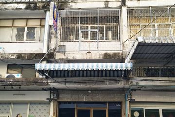 House for rent in Phra Khanong, Bangkok near BTS Phra Khanong
