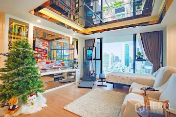 3 Bedroom Condo for sale in The Met, Thung Maha Mek, Bangkok near BTS Chong Nonsi