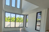 5 Bedroom House for rent in Chan Kasem, Bangkok near MRT Chankasem