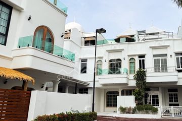 3 Bedroom House for rent in Na Kluea, Chonburi