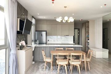 2 Bedroom Condo for rent in Rhythm Ekkamai Estate, Khlong Tan Nuea, Bangkok near BTS Ekkamai