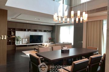3 Bedroom Condo for rent in The Crest Sukhumvit 24, Khlong Tan, Bangkok near BTS Phrom Phong