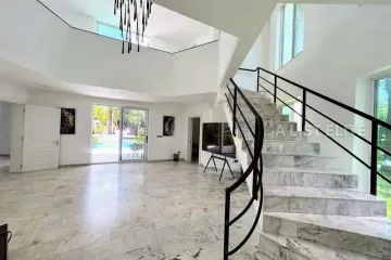 8 Bedroom House for sale in Nong Prue, Chonburi