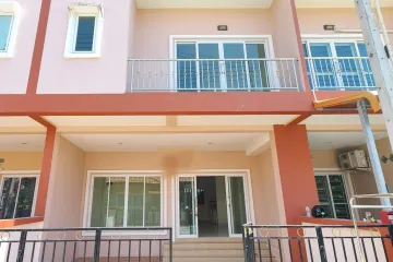 3 Bedroom Townhouse for sale in Baan Termsuk 3, Bang Sare, Chonburi
