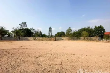 Land for sale in Huai Yai, Chonburi