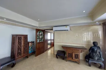 2 Bedroom Condo for sale in Jomtien Complex, Nong Prue, Chonburi