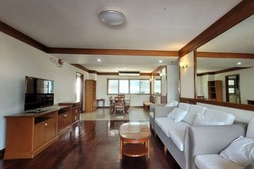 3 Bedroom Condo for rent in Khlong Toei Nuea, Bangkok near BTS Nana