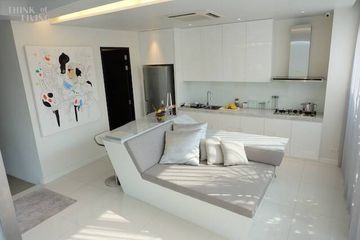3 Bedroom House for rent in Khlong Tan Nuea, Bangkok