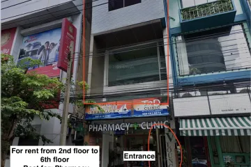 5 Bedroom Commercial for rent in Khlong Tan Nuea, Bangkok