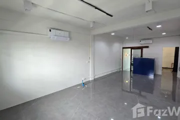 1 Bedroom Office for rent in Sam Sen Nai, Bangkok near BTS Ari