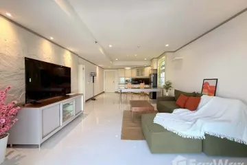 1 Bedroom Condo for rent in The Natural Place Suite, Thung Maha Mek, Bangkok near MRT Lumpini