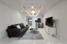 1 Bedroom Condo for sale in Nusa State Tower Condominium, Silom, Bangkok near BTS Surasak