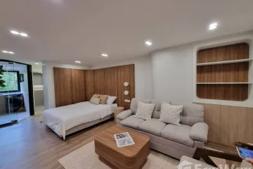 Condo for rent in Sritana Condo, Suthep, Chiang Mai
