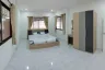 5 Bedroom House for rent in Nong Prue, Chonburi