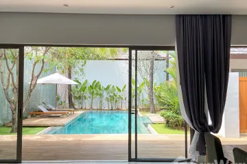 3 Bedroom Villa for sale in Anchan Grand Residence, Si Sunthon, Phuket