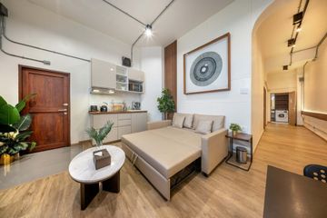 2 Bedroom Townhouse for rent in Samran Rat, Bangkok near MRT Sam Yot