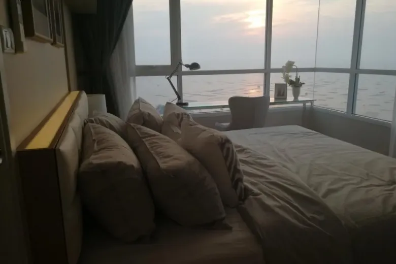 2 Bedroom Condo For Rent