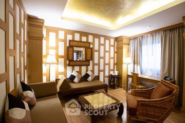1 Bedroom Apartment for rent in The Surawong, Si Phraya, Bangkok near MRT Sam Yan