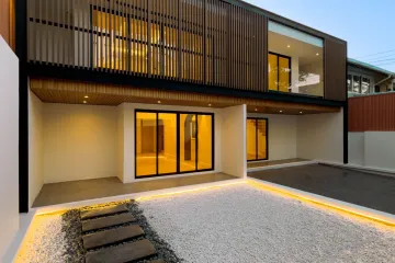 4 Bedroom House for sale in Suan Luang, Bangkok near BTS On Nut