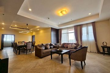 3 Bedroom Condo for rent in Khlong Toei Nuea, Bangkok near MRT Sukhumvit