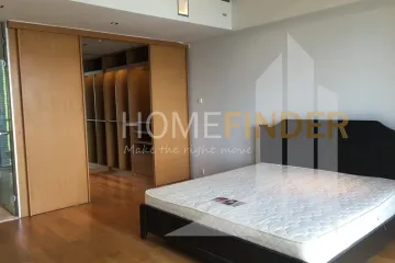 3 Bedroom Condo for rent in Thung Maha Mek, Bangkok near BTS Sala Daeng
