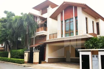 4 Bedroom House for rent in Khlong Tan Nuea, Bangkok
