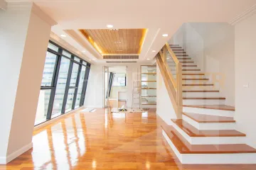 3 Bedroom Condo for rent in Lumpini, Bangkok near BTS Chit Lom