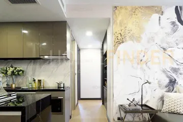 2 Bedroom Condo for sale in Siamese Exclusive Queens, Khlong Toei, Bangkok near MRT Queen Sirikit National Convention Centre