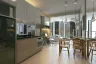 1 Bedroom Condo for sale in Lumpini, Bangkok near BTS Ratchadamri