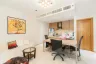 1 Bedroom Condo for sale in Khlong Toei, Bangkok near MRT Queen Sirikit National Convention Centre