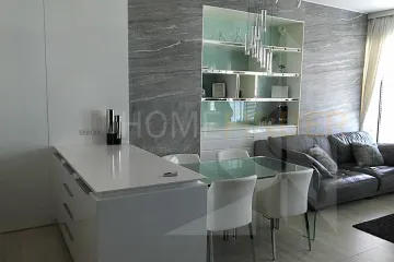 1 Bedroom Condo for sale in Lumpini, Bangkok near BTS Ratchadamri