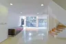 4 Bedroom Condo for sale in Phra Khanong, Bangkok near BTS Phra Khanong