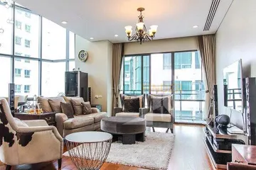 3 Bedroom Condo for sale in Khlong Tan, Bangkok near MRT Queen Sirikit National Convention Centre