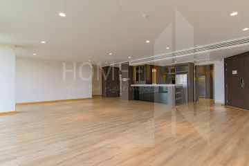 3 Bedroom Condo for sale in Phra Khanong Nuea, Bangkok near BTS Phra Khanong