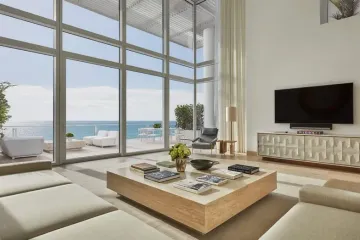 2 Bedroom Condo for sale in Thung Wat Don, Bangkok near BTS Saphan Taksin