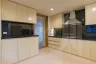 4 Bedroom Condo for sale in Phra Khanong, Bangkok near BTS Phra Khanong