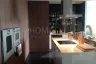 3 Bedroom Condo for sale in Lumpini, Bangkok near BTS Ratchadamri