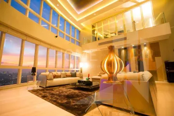4 Bedroom Condo for sale in Khlong Toei, Bangkok near BTS Asoke