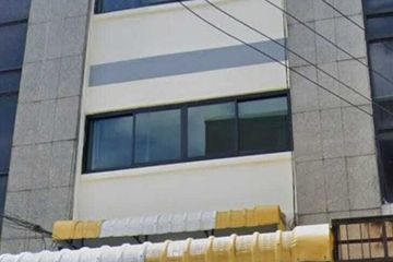 Commercial for rent in Khlong Toei, Bangkok