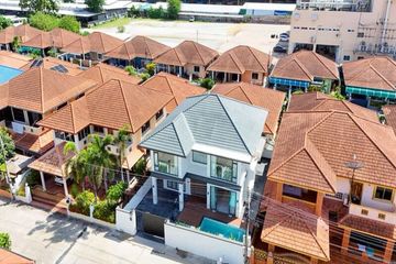 6 Bedroom House for sale in Eakmongkol Thepprasit, Nong Prue, Chonburi