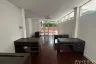 1 Bedroom Office for rent in Khlong Toei Nuea, Bangkok near MRT Sukhumvit
