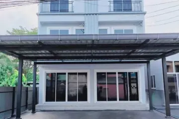 10 Bedroom Office for rent in Bang Kaeo, Samut Prakan