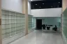 Commercial for rent in Suriyawong, Bangkok near BTS Saphan Taksin