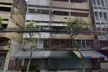 Commercial for rent in Wat Thepsirin, Bangkok near MRT Lan Luang