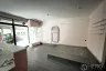 Commercial for rent in Khlong Tan Nuea, Bangkok
