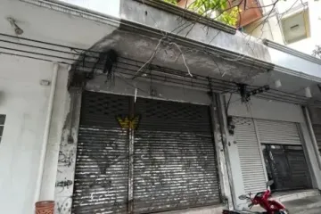 Commercial for rent in Khlong Tan Nuea, Bangkok