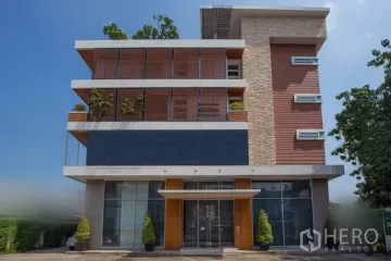 2 Bedroom Commercial for sale in Nong Bon, Bangkok near MRT Si Udom