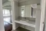 Commercial for rent in Khlong Tan Nuea, Bangkok near BTS Phrom Phong